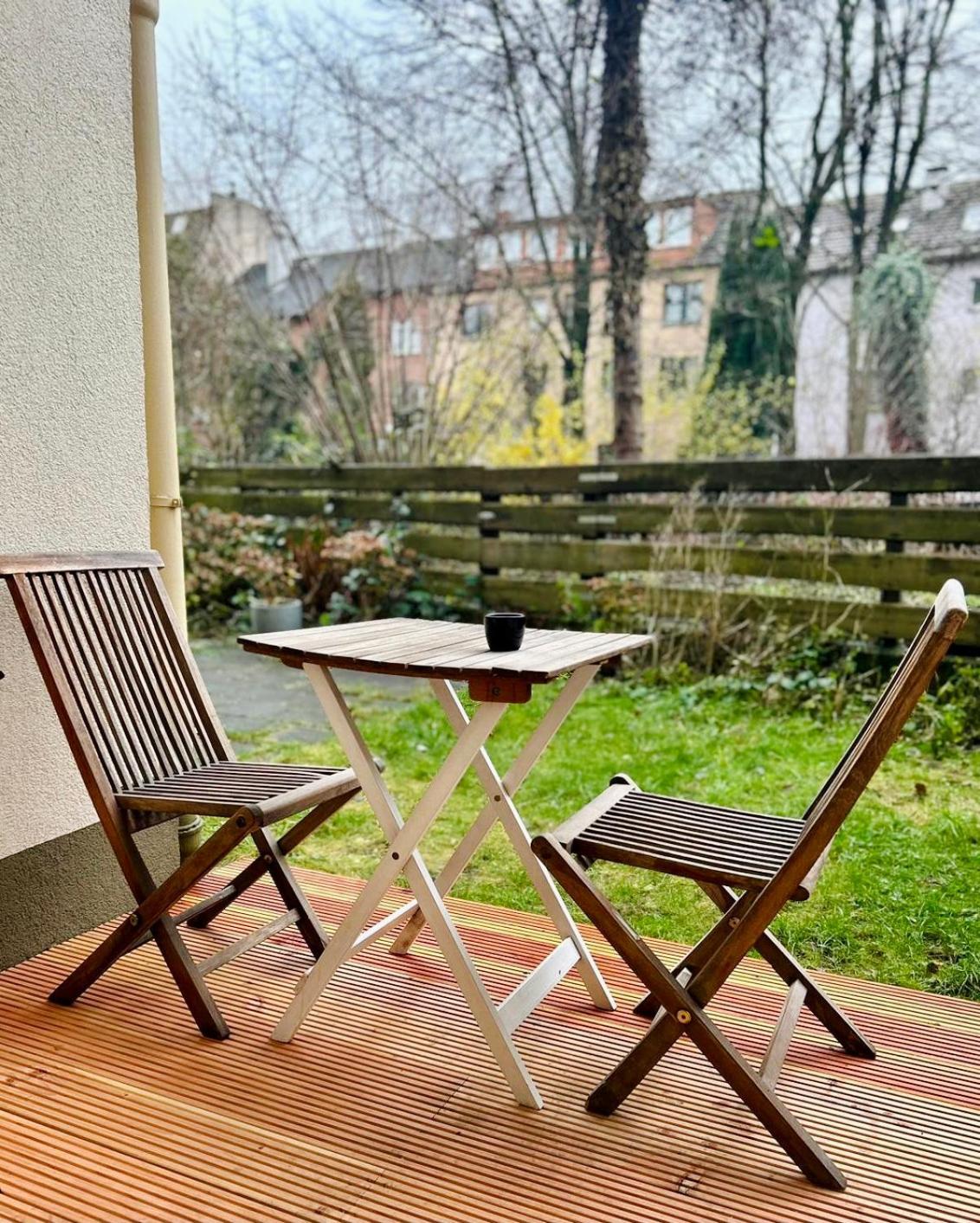 Feelslikehome - Stylische Und Zentrale Altbauwohnung Mit Terrasse&Garten Bochum Ngoại thất bức ảnh
