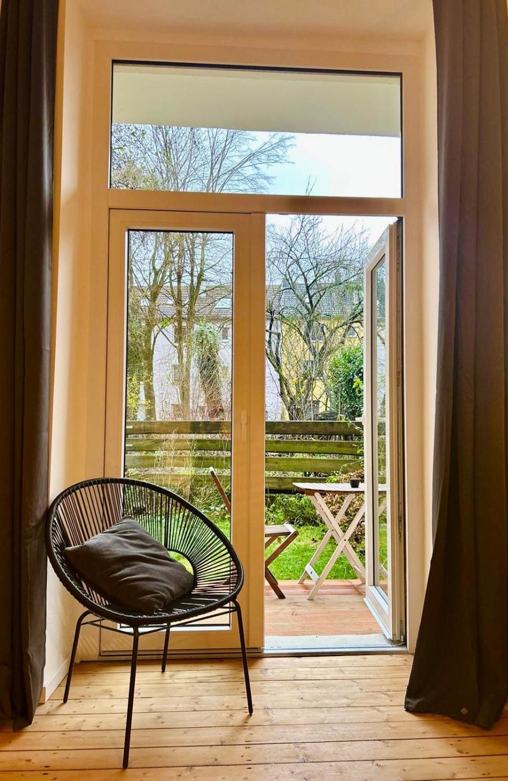 Feelslikehome - Stylische Und Zentrale Altbauwohnung Mit Terrasse&Garten Bochum Ngoại thất bức ảnh